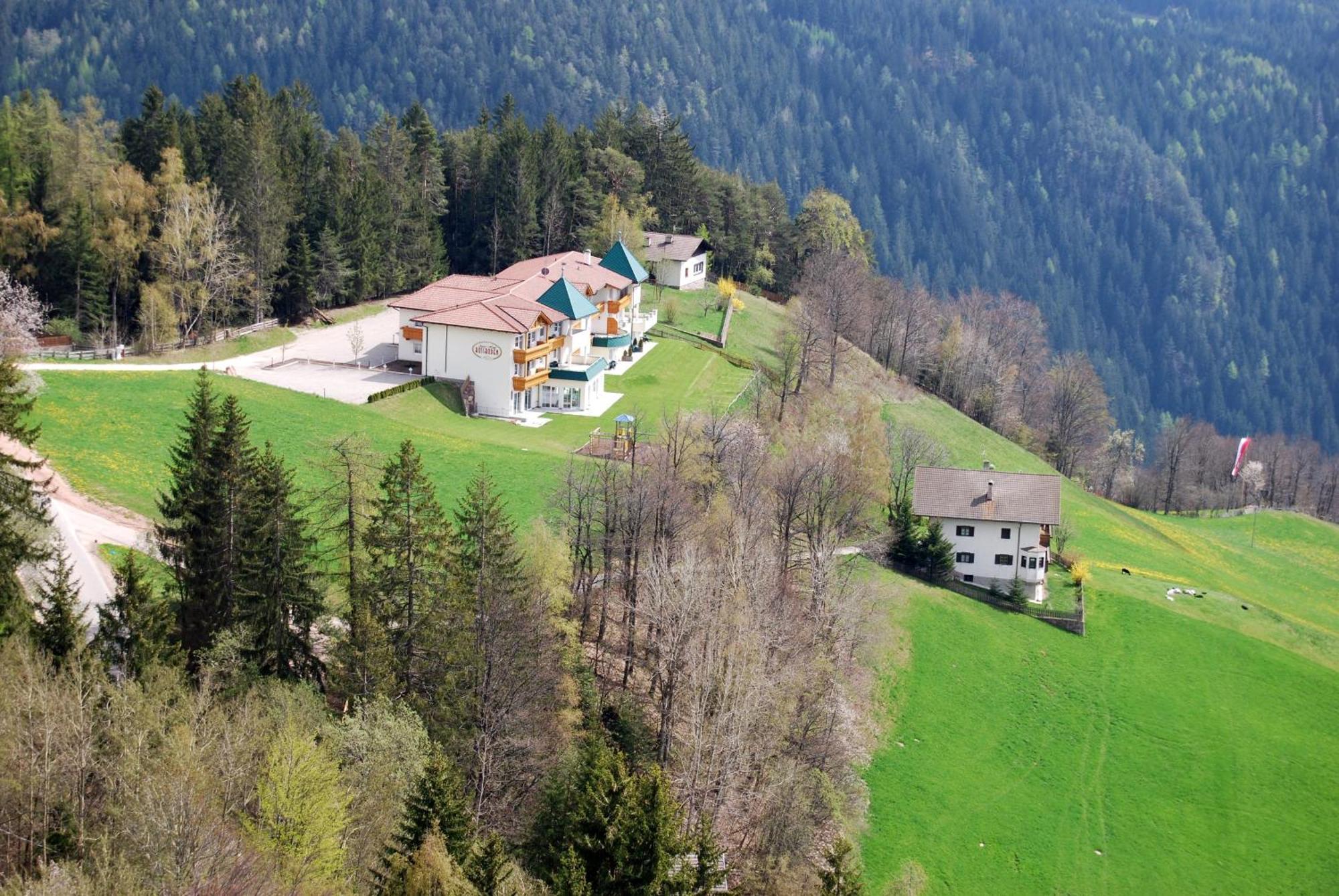 Residence Rossboden Mit Hallenbad Verano Εξωτερικό φωτογραφία