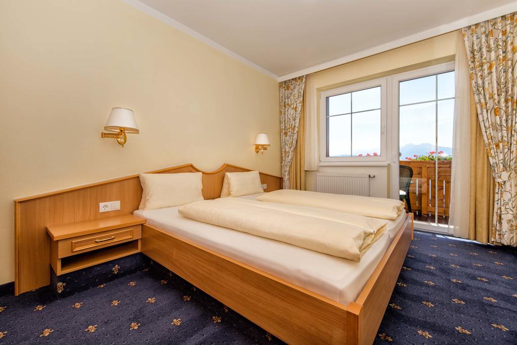Residence Rossboden Mit Hallenbad Verano Εξωτερικό φωτογραφία