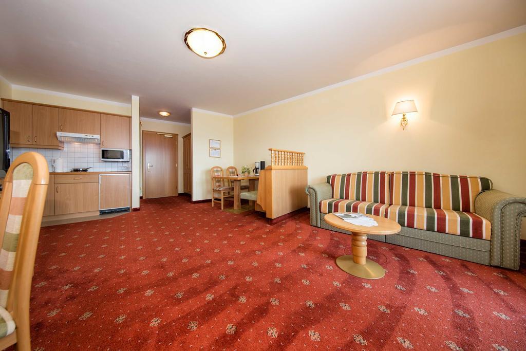 Residence Rossboden Mit Hallenbad Verano Εξωτερικό φωτογραφία
